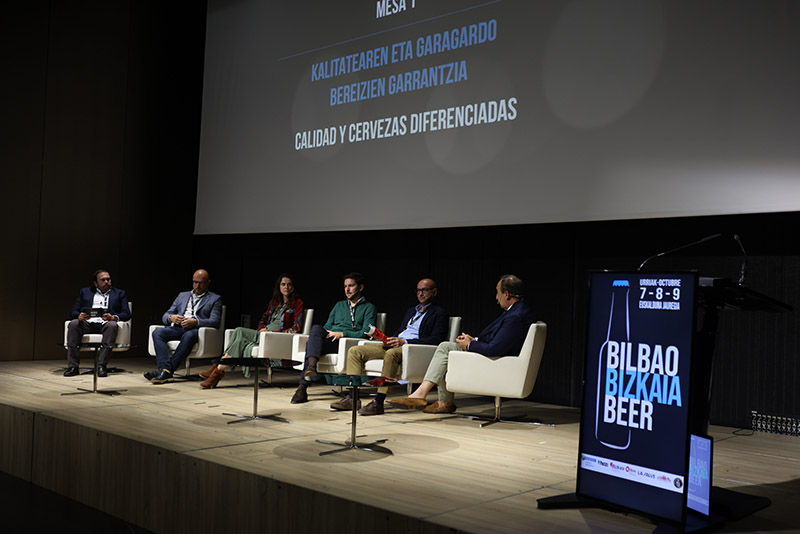 El AETCM-LAB participó en la mesa sobre la ‘calidad de las cervezas’ del Bilbao Bizkaia Beer