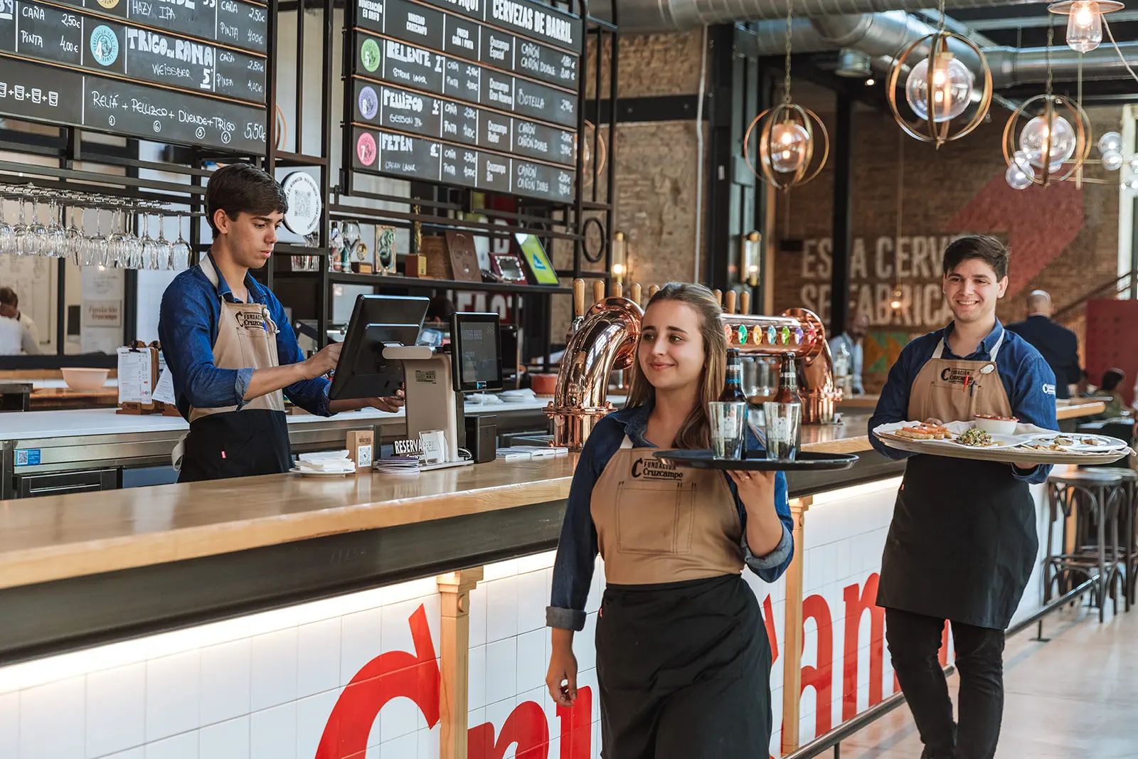 FUNDACIÓN CRUZCAMPO AMPLÍA SU OFERTA FORMATIVA EN HOSTELERÍA PARA JÓVENES Y COLECTIVOS VULNERABLES